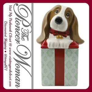 🦋 EUC Pioneer Woman Holiday Charlie Bassett Hound Dog Cookie Jar